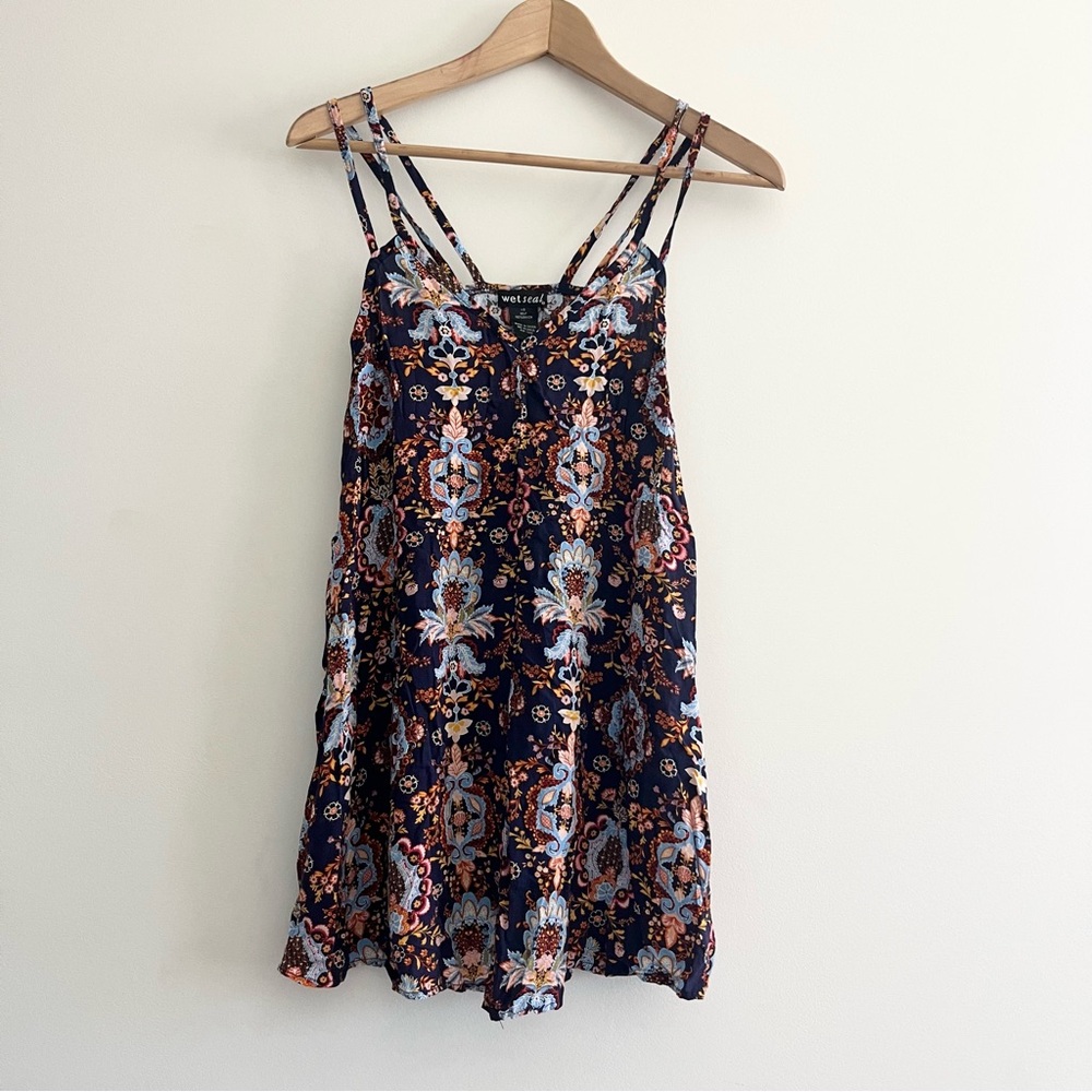 Wet Seal Strappy Sun Dress Mini Summer Blue Floral
Cover Up Jrs Women’s XS